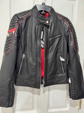 Jack1T woman’s bikers jacket